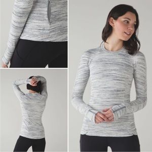 *SOLD*Lululemon Runderful Long Sleeve Silver Spoon 4